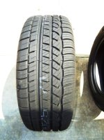 Cooper Zeon RR Tread.jpg