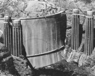 Hoover Dam Construction-1936.jpg
